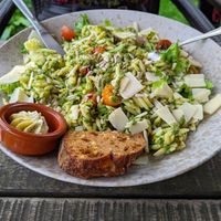 Orzo salad at De Carolinahoeve in De Steeg