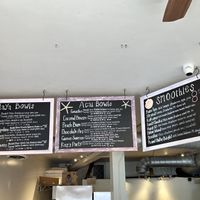 Menu  at Paradise Bowls in Manhattan Beach
