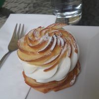 Cream Puff at VegaNana in Bratislava