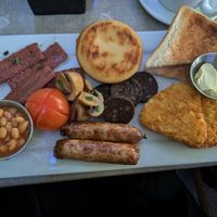 I had so many different vegan breakfasts in the past 4 years in the UK and this is by far the best one I've ever had 💞 at Cafe 25 in Blackpool