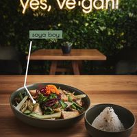 Tofu Gemüse in Shiitake Sauce   at Project Vegan in Koblenz