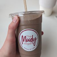 Strawberry Oreo Shake ♥️ at The Moody Vegan in Los Angeles