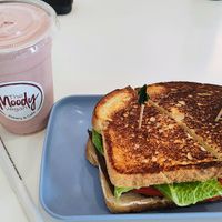 BLT and Strawberry Shake at The Moody Vegan in Los Angeles