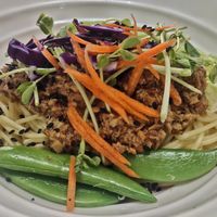 Western style kolo mee 👍🏻 at Fren's Get Together  in Kuching