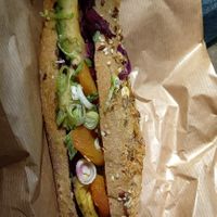 avocado hummus sandwich 5,20€ (not good) at Ida & Frida - Kiosk in Dusseldorf