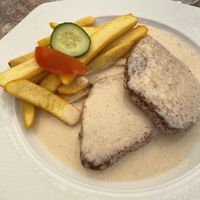 Vegane Schnitzel in Erdnusssauce   at LR 6 in Bad Sooden-allendorf