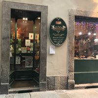 Entrance at Torteria Olsen in Turin