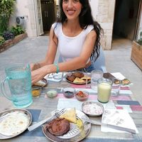  at LunchBox in Beaune