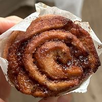 Cinnamon Roll  at Oshione in Berlin