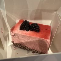 Blackberry cake   at Ole & Steen - Bryant Park in New York City
