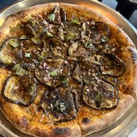 Aubergine Vegan Pizzaa  at Hoggorm in Bergen