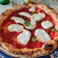 Vegan pizza with vegan mozzarella at Pizzium  in Seregno