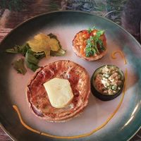 Hoofdmenu (hartige gevulde taartjes) at Mondani in Lochem