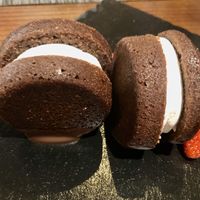 Chocolate cream cakes  at Giornotte in Abu Dhabi