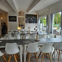 Inside I at Neandertal No 1 in Erkrath