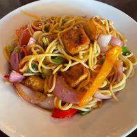 Tallarin Saltado with Tofu at Sardi Cafe Lounge in Wilton Manors