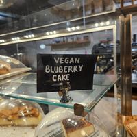 Vegan tea cakes at Noly Cihangir in Istanbul