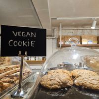 Vegan cookies at Noly Cihangir in Istanbul