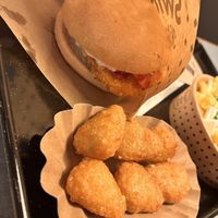 Schnitzel burger & chilli cheese bites  at Swing Kitchen in Basel