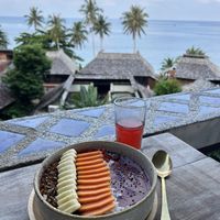Vegan smoothiebowl  at PRANA Cafe Holistic Food in Koh Tao
