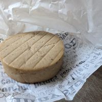 Smoky garlic at SajtOm in Budapest