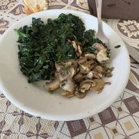 Funghi e spinaci  at \La Stazione in Santo Stefano Quisquina