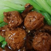 Veggie meatballs at Gong De Lin in Melbourne