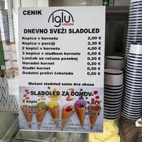 De prijzen voor meenemen  at Iglu Slaščičarna Džemail Demiri s.p. in Maribor