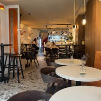 Binnen!  at Fret  in Den Bosch