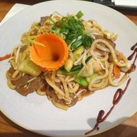 Udon noodles with pea protein bits and vegetables at Vevi Restaurant III in Vienna