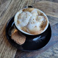 Koreanischer Cappucchino mit Erdnüssen und KaramelKokosmilch at Chay Chay by royals and rice in Muenster