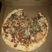 Vegan “taco pizza” at Bella Noella's in St Catharines