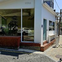 here at Coffee Nap Roasters Yeonnam in Seoul