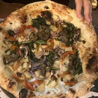 Pizza contadina senza formaggio   at Pizzeria Wood in Pescara