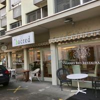 outisde at Vegelateria in Zurich