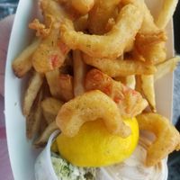 Shrymp basket......best fake shrimp I've had so far hands down, wish the coconut shrymp was available at Oh My Cod - Vegan Seafood in Palm Coast