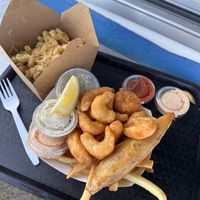 Lobster Mac, fried shrimp, fish and scallops !   at Oh My Cod - Vegan Seafood in Palm Coast