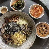 Tempel Bibimbap  at DUKKI in Berlin
