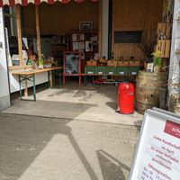 food store at Obsthof am Steinberg in Frankfurt