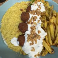 Dahl  at Le Lapin Noir in Rennes