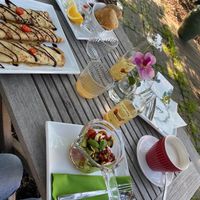 Savory meals: Brotzeit, savory pancakes with cream cheese and tomatoes, avocado, feta and tomato salad  at Jennys Æblehaven in Nexo