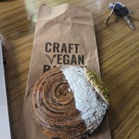 Roll con crema café at Craft Vegan Bakery - Palermo Soho in Buenos Aires