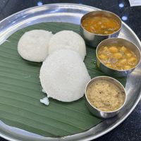 Idly set  at Balaji Dosai in Kandy