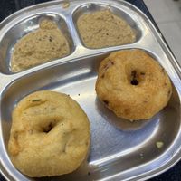 Vadai  at Balaji Dosai in Kandy