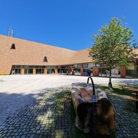 Biomarkt mit Restaurant und Museum   at Rapunzel Welt in Legau