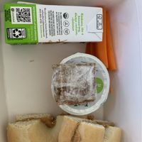 Healthy kids box  at Lunchbox Cafe in Ellensburg
