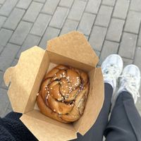 Vegan cinnamon roll  #Veganuary at Salt in Cake in Alicante