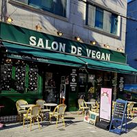  at Salon de Vegan in Seoul