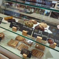  at Salon de Vegan in Seoul