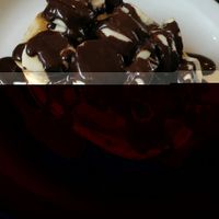 chocolate and banana vegan pancakes at The Gallery Cafe in East London